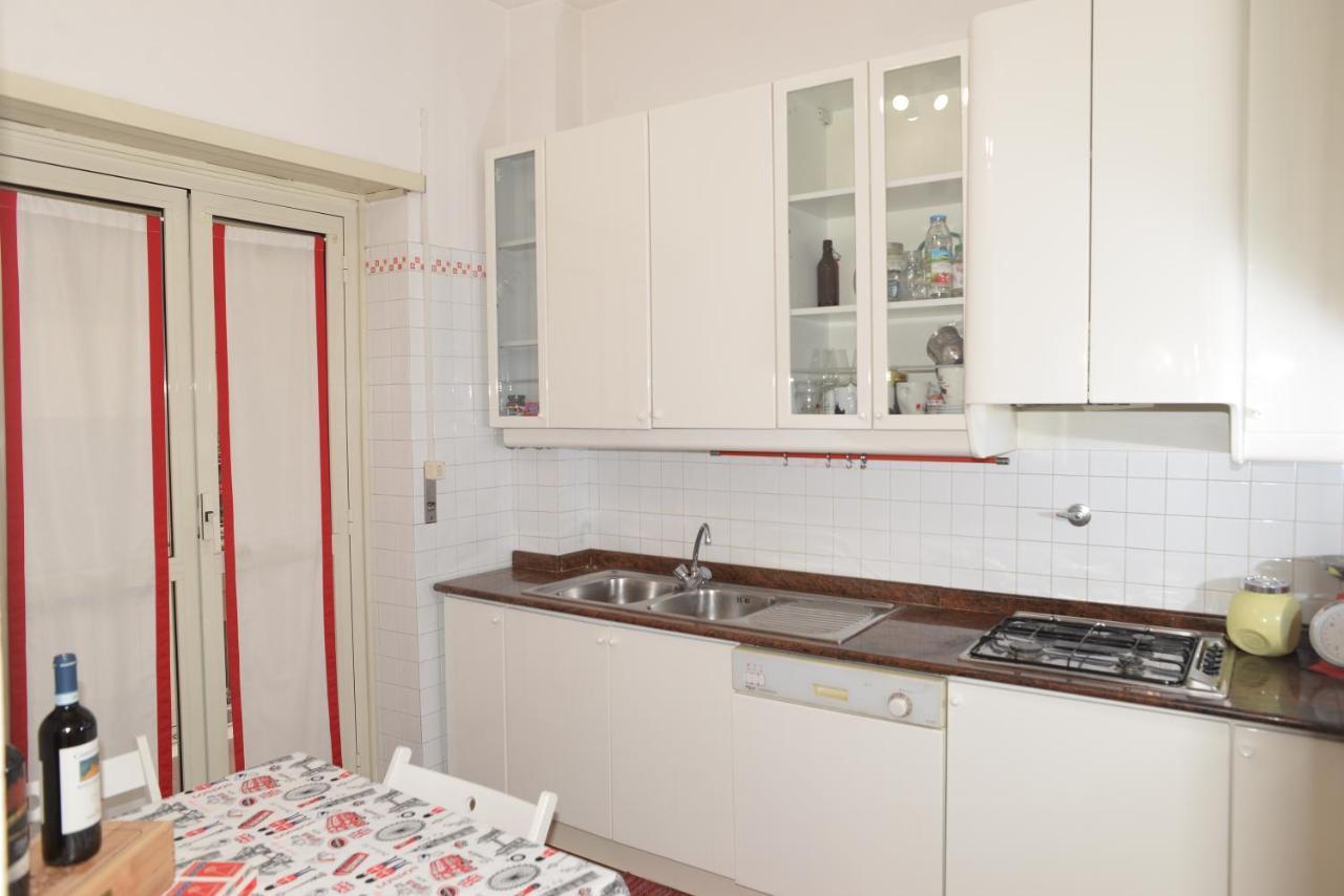 In Guest - Single In Cozy And Comfortable * Rom